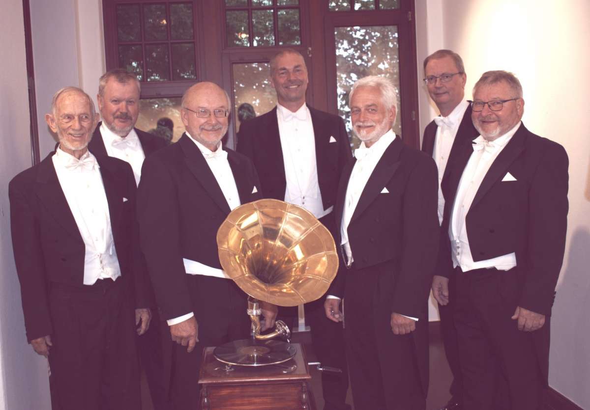 Großes Bild schließen! Die Frackophoniker