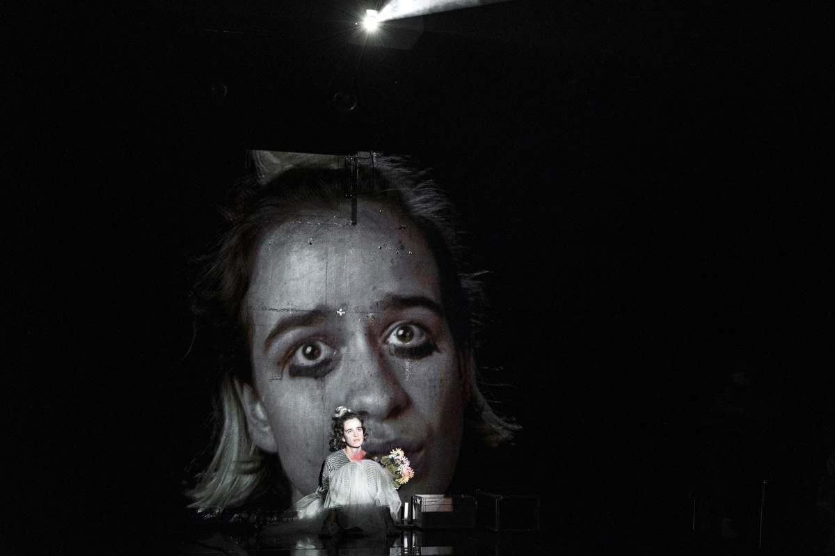 Großes Bild schließen! FAUST GRETCHEN - eine theatrale Videoinstallation nach Johann Wolfgang von Goethe