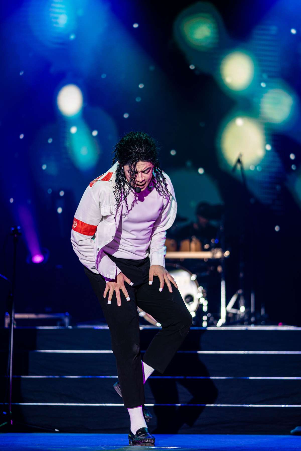 BEAT IT!