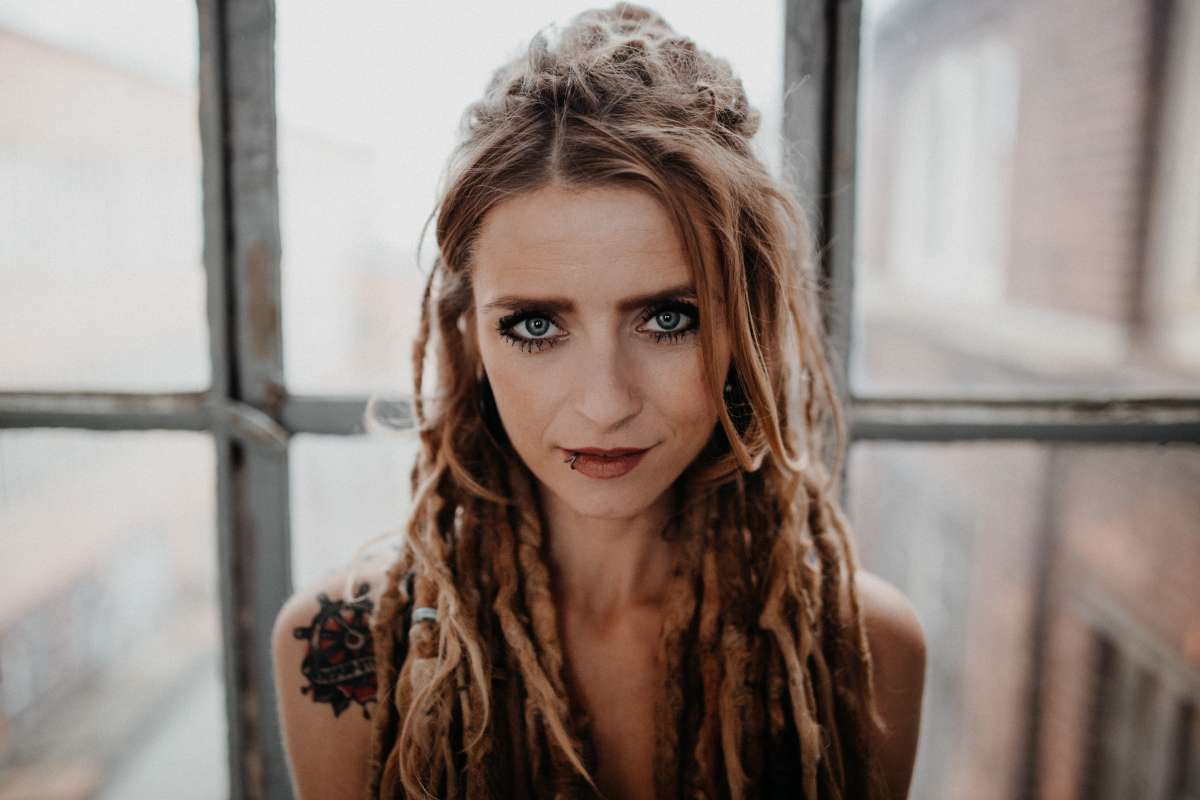 Poesie & Widerstand Tour 2027 – Sarah Lesch