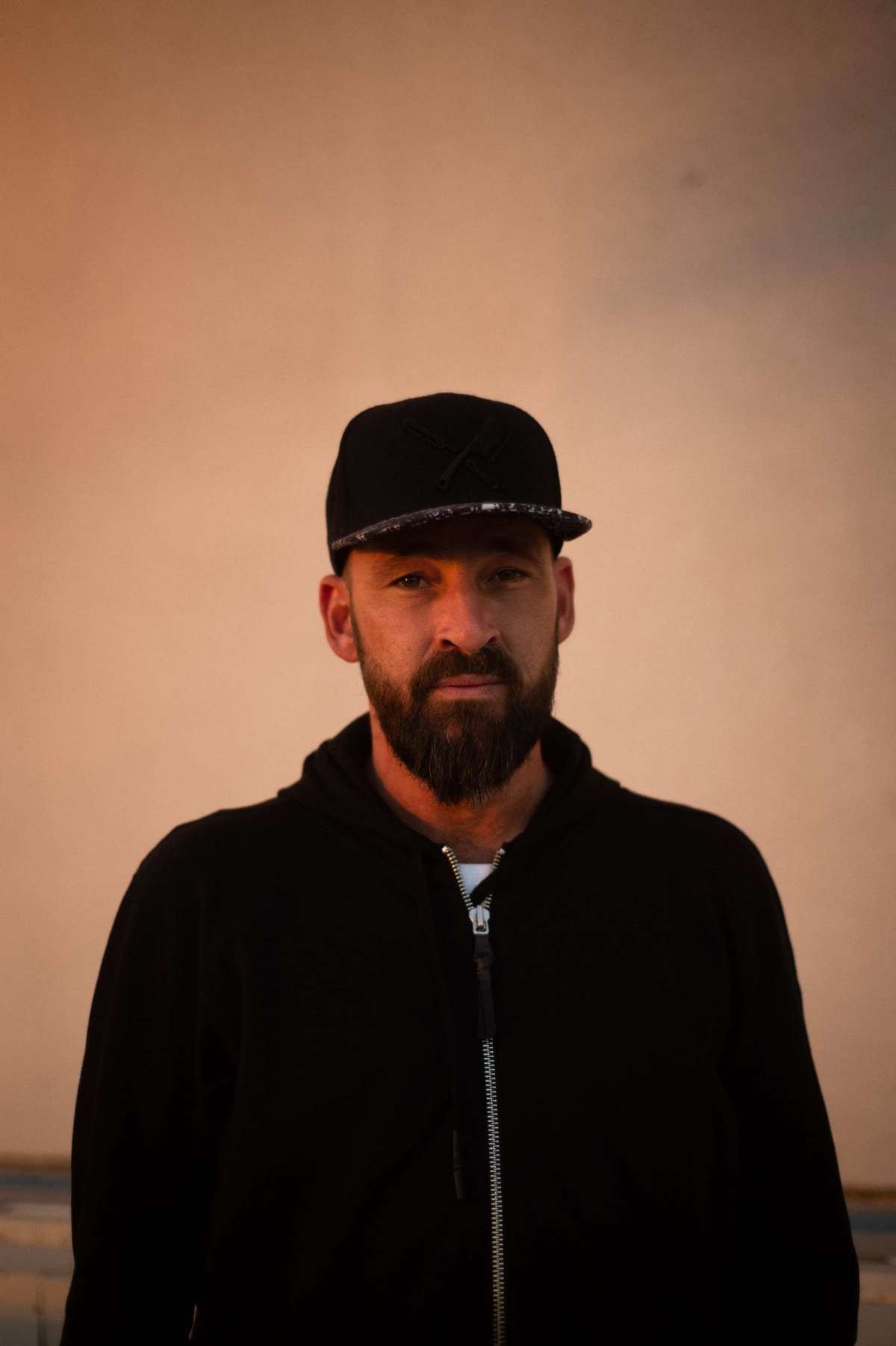 Gratitude Tour 2026 – Gentleman