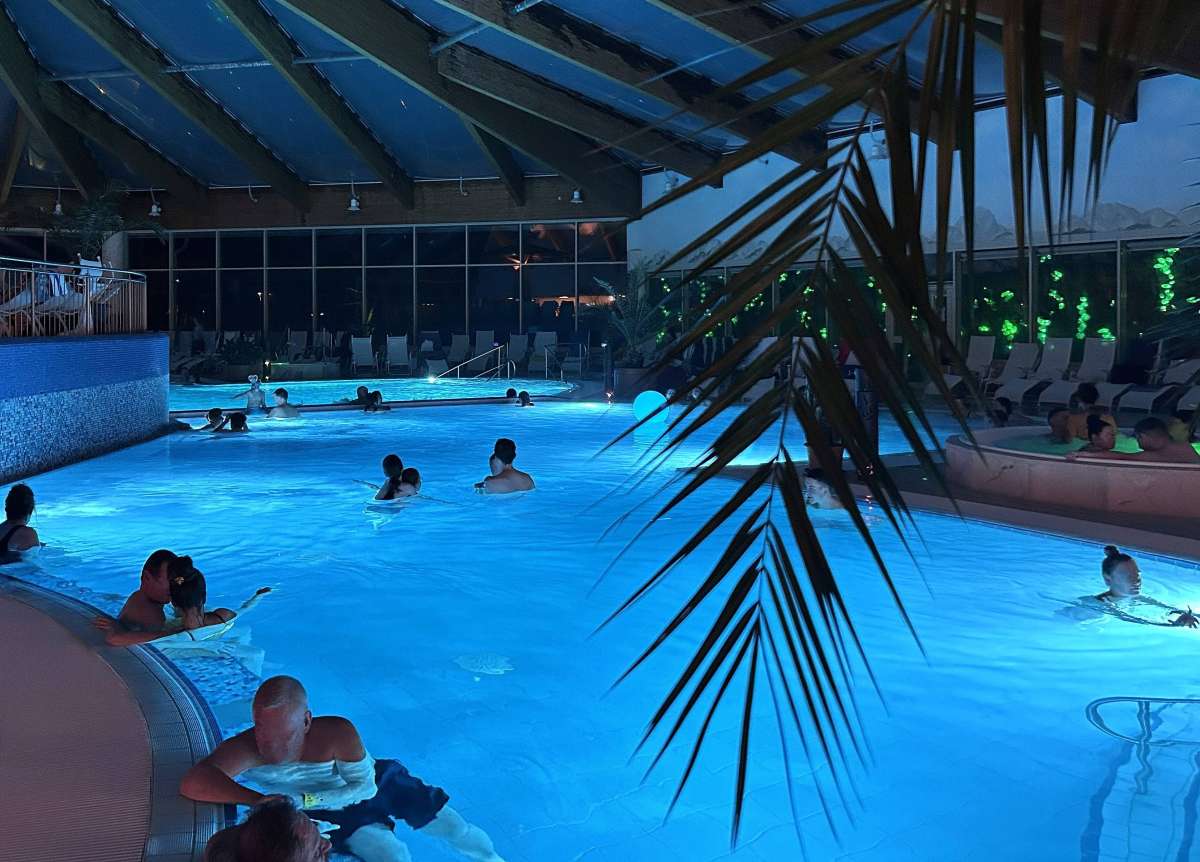 Mondschein-Schwimmen
