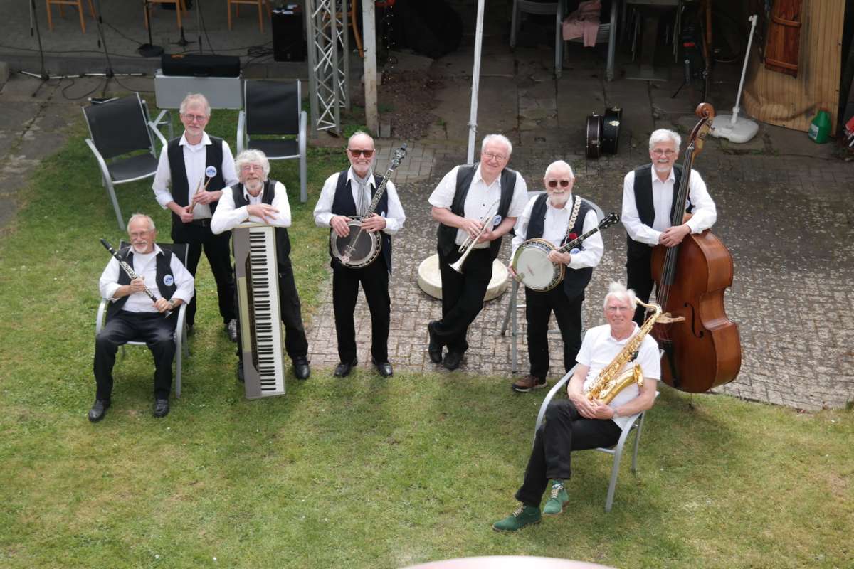 Saisoneröffnung – Sleepy Town Jazzband
