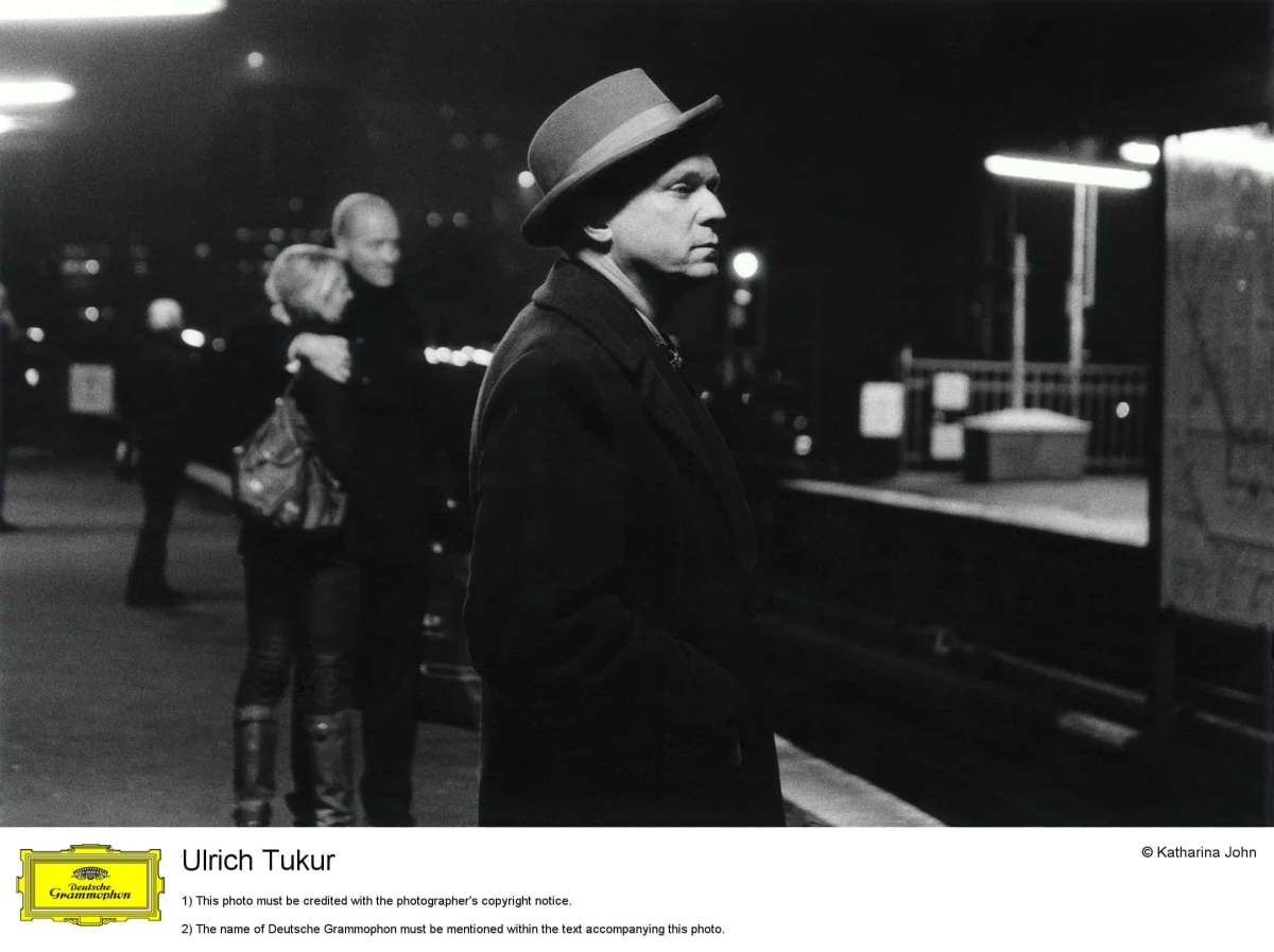 Tohuwabohu! – Ulrich Tukur & Die Rhythmus Boys